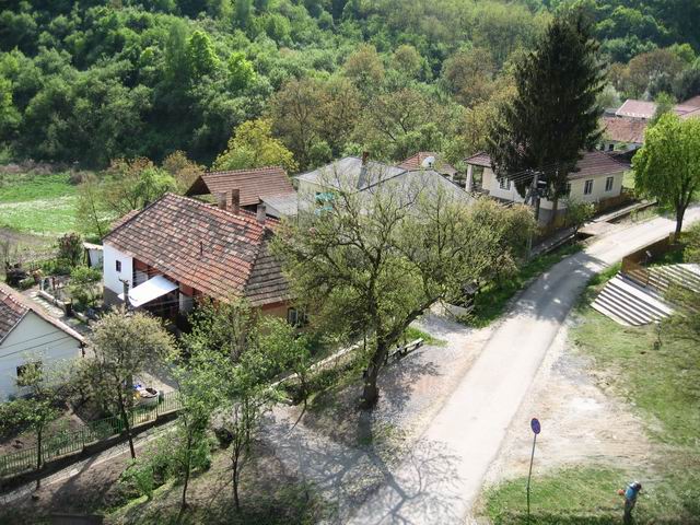Magasból